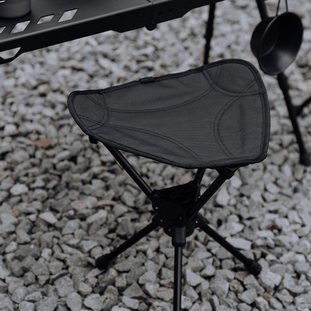 三脚折りたたみ回転スツール耐摩耗性折りたたみ式釣り椅子強力な - Woodworking Outdoor Furniture のレビューと価格